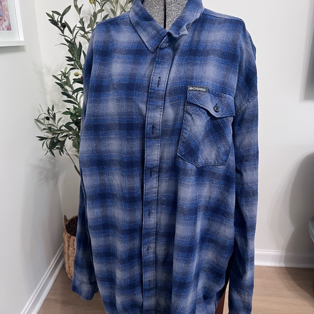 Columbia Men's Blue Plaid Flannel Shirt, 100% Cotton (Size 2XL)